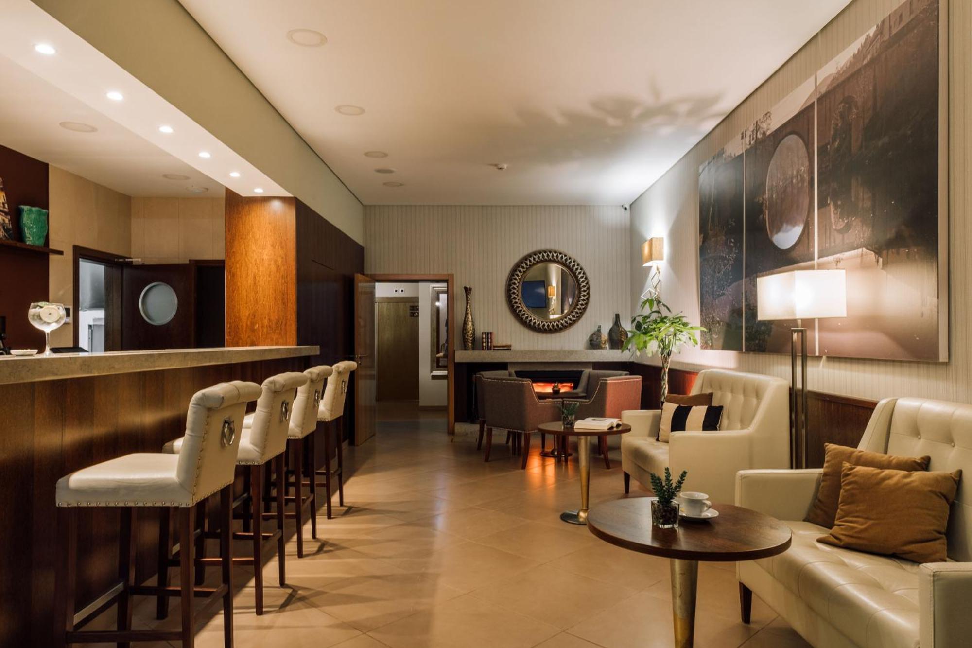 אוליביירה דו הוספיטל Alva Valley Hotel מראה חיצוני תמונה