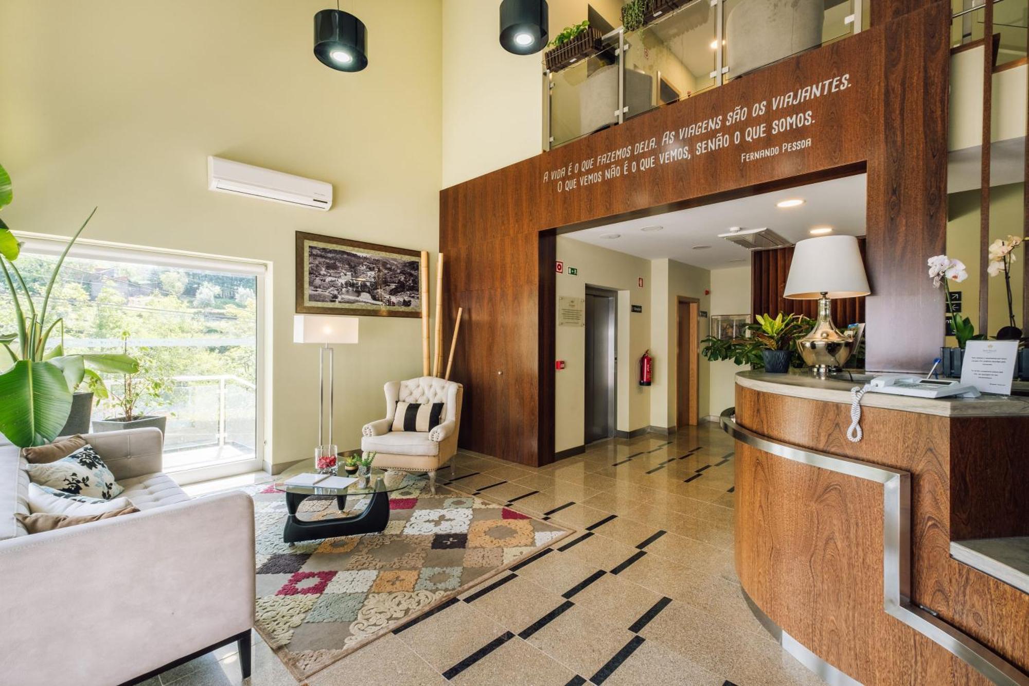 אוליביירה דו הוספיטל Alva Valley Hotel מראה חיצוני תמונה