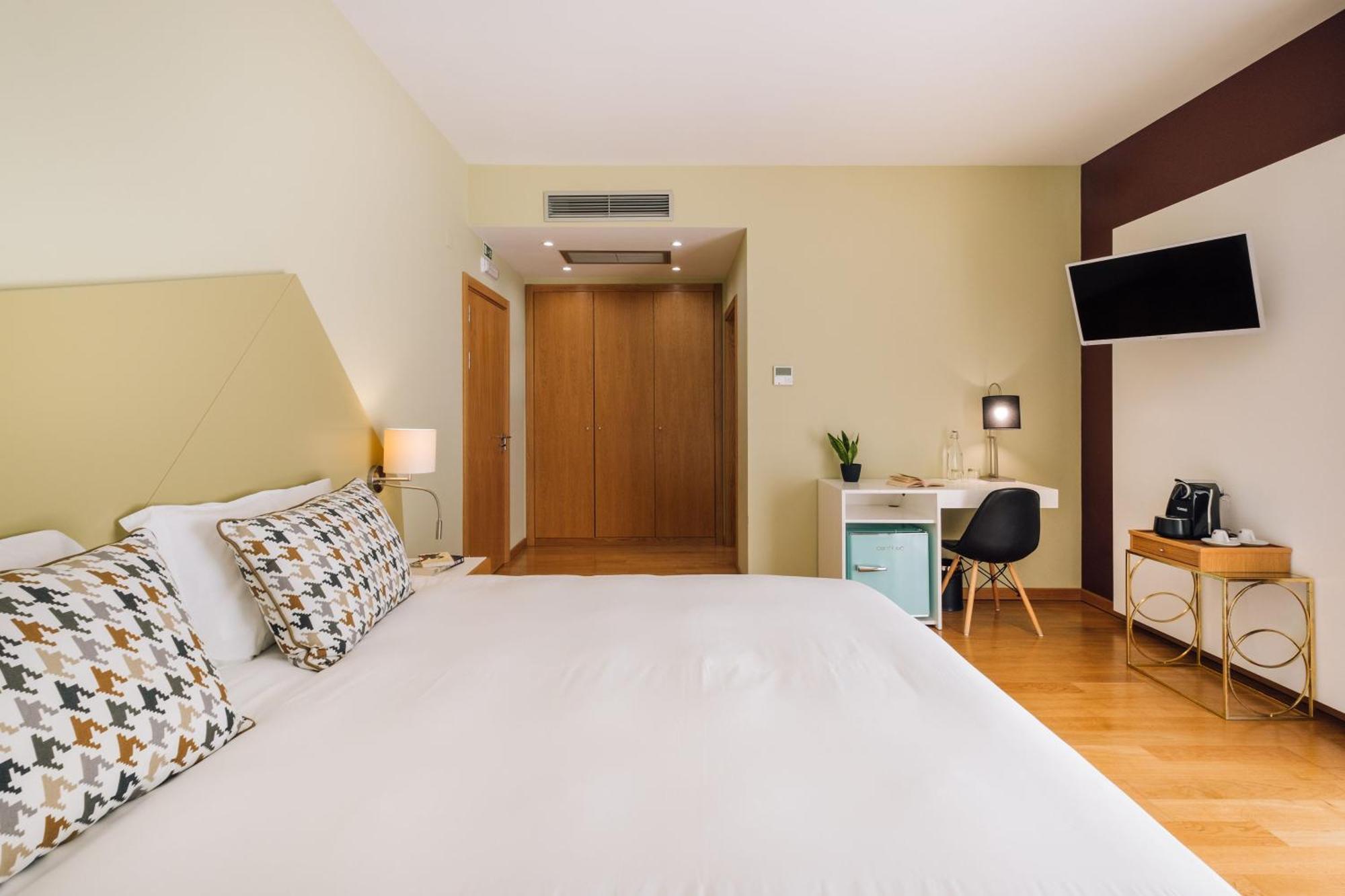 אוליביירה דו הוספיטל Alva Valley Hotel מראה חיצוני תמונה